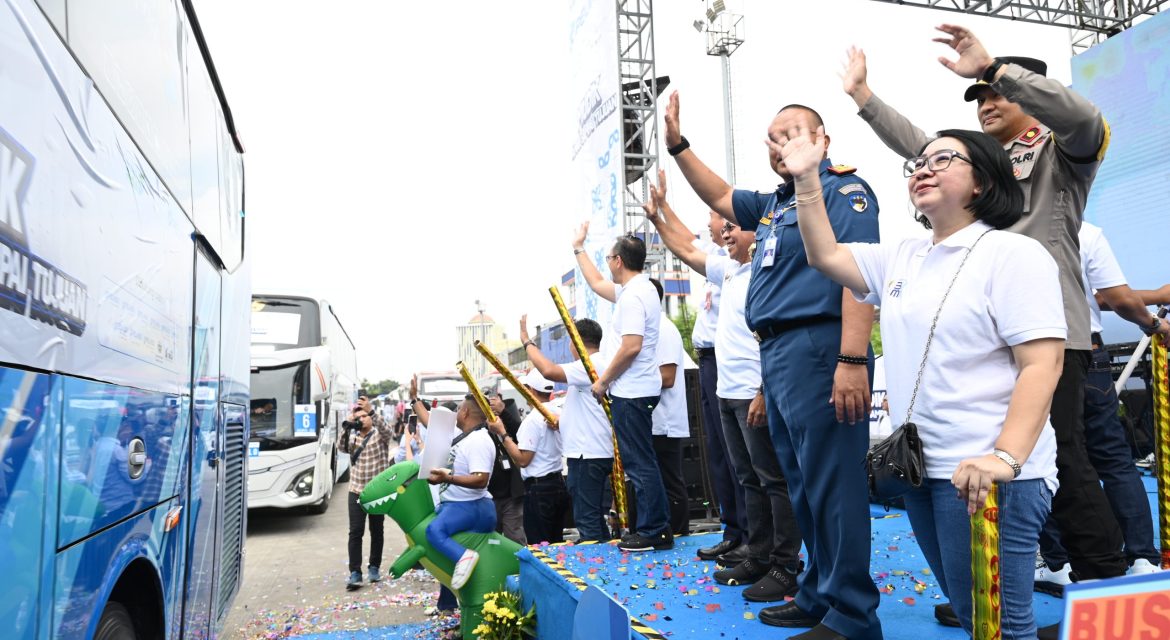 Mudik Bersama Pelindo 2025, IPCM Turut Menyediakan 3 unit bus untuk 150 pemudik tujuan Yogyakarta dan Solo
