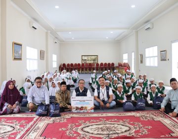 SAMBANGI YAYASAN PANTI YATIM PIATU BERNILAI SEJARAH, IPCM BERBAGI PAKET SEMBAKO SAMBUT PELINDO DAY KE 4