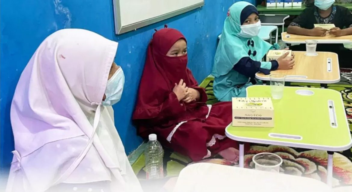 IPCM Implements Rumah Belajar CSR in the East Pademangan and West Padengaman areas