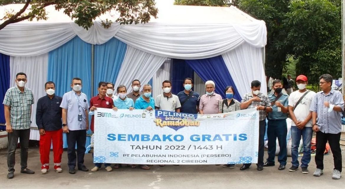 Synergizing with PT Pelabuhan Indonesia (Persero) Regional 2 Cirebon PT JAI Tbk Area V Implements Distribution of Basic Food for Ramadhan 1443H